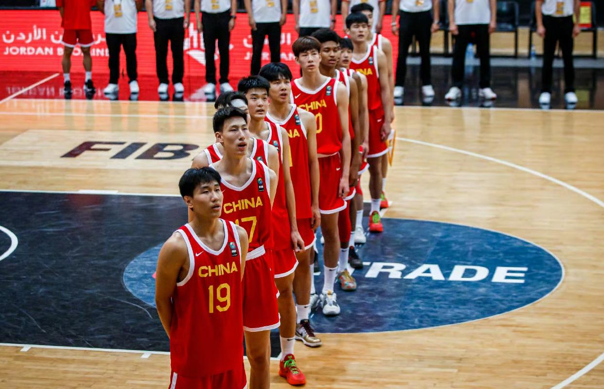 世界杯U19男篮打好小组赛争取排位，淘汰赛压力就小(u19男篮世界杯积分规则2021)